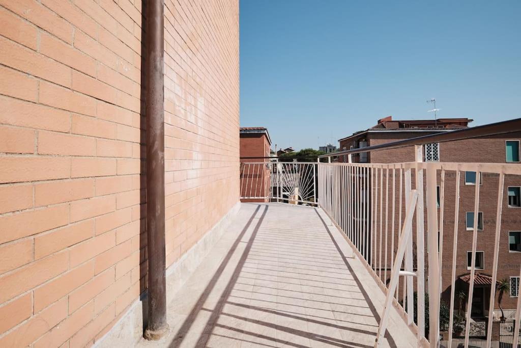 Ospedale Gemelli-Vaticano Domus Di Pace 1Bdr Rome Extérieur photo